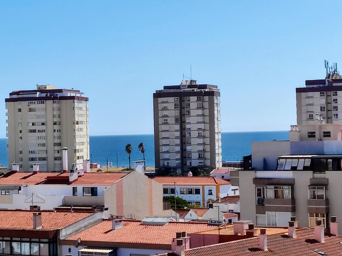 Lovely Lisboa Costa Da Caparica Seaview Apartment Exterior photo